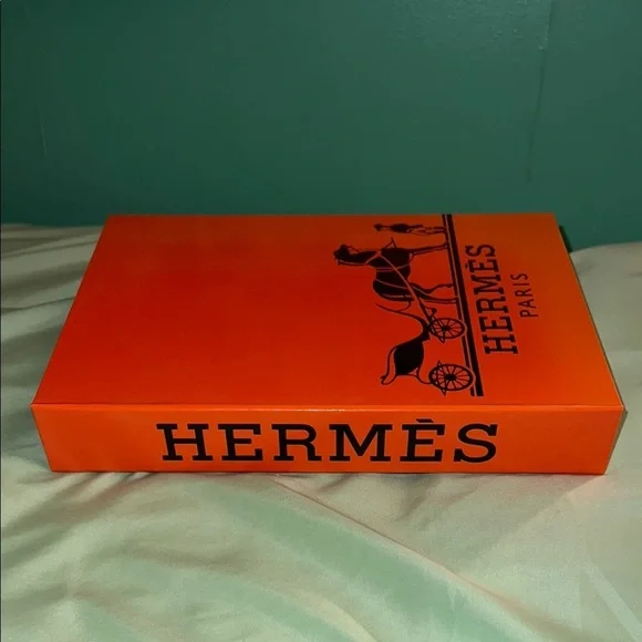 Hermes Decorative Faux table storage Book - Picture 2 of 9